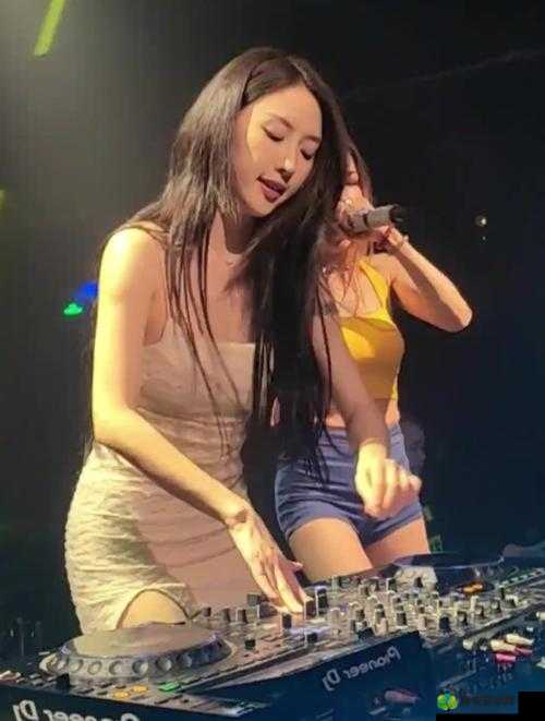 DJ 女：释放激情的音乐之声